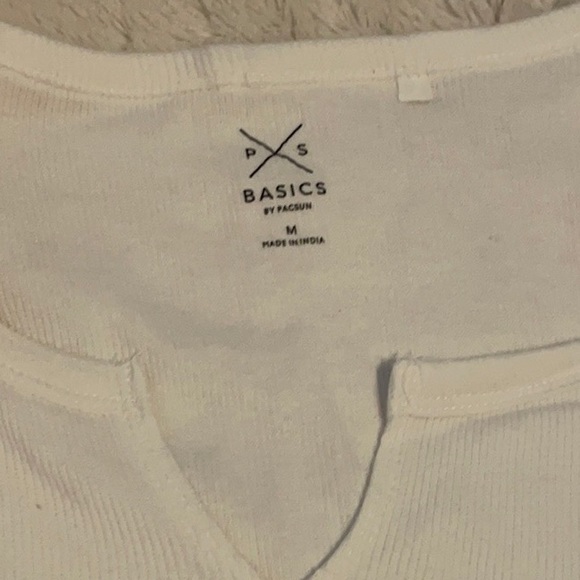 NWOT Pacsun White Cropped Long Sleeve - Picture 4 of 5